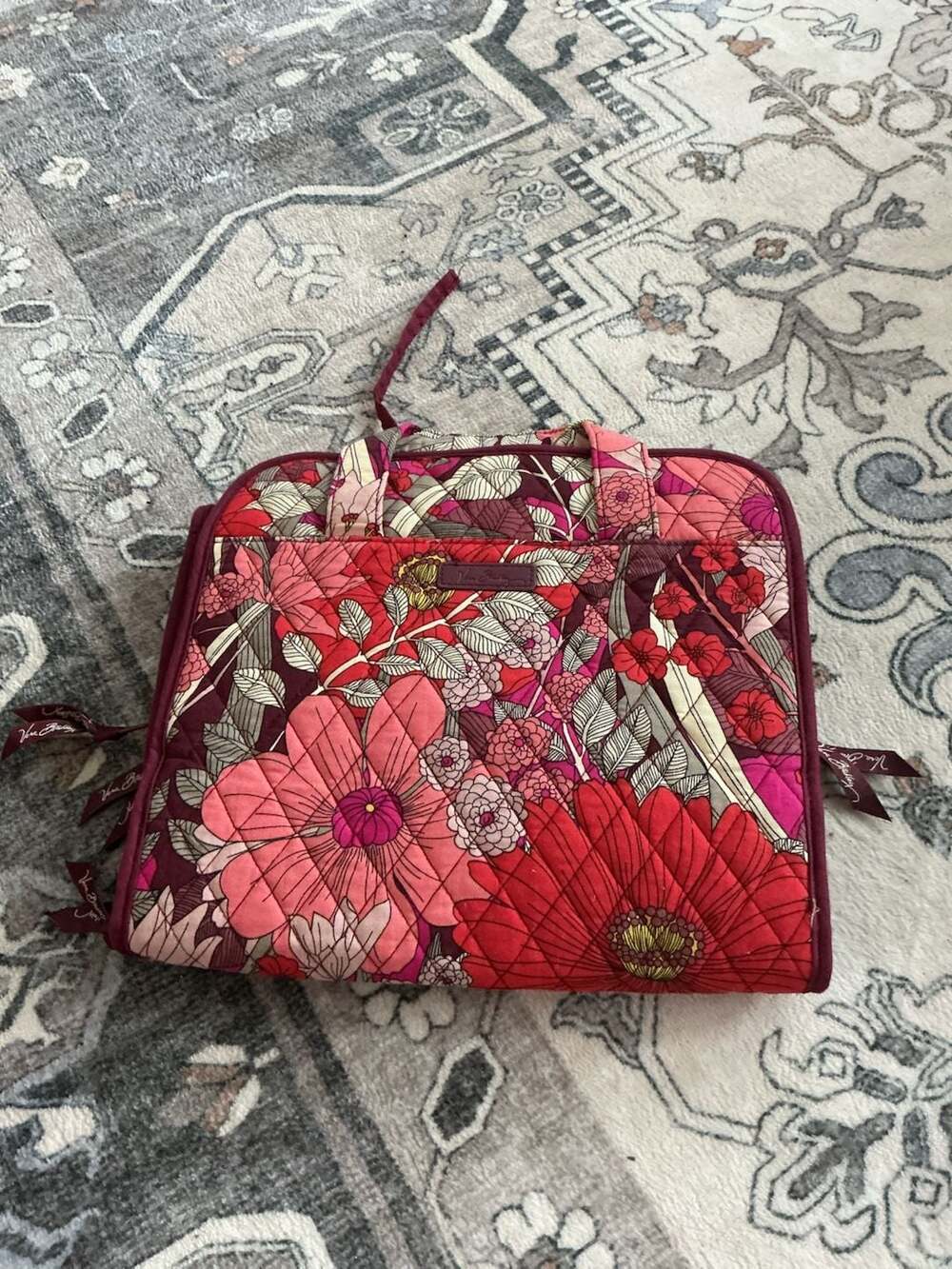 Vera Bradley Hanging Travel Organizer in Bohemian Blooms Quilted Fabric